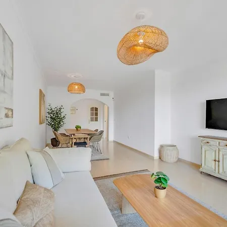 Daire Lxr Elviria Hills 2bdr Heated Pool Marbella